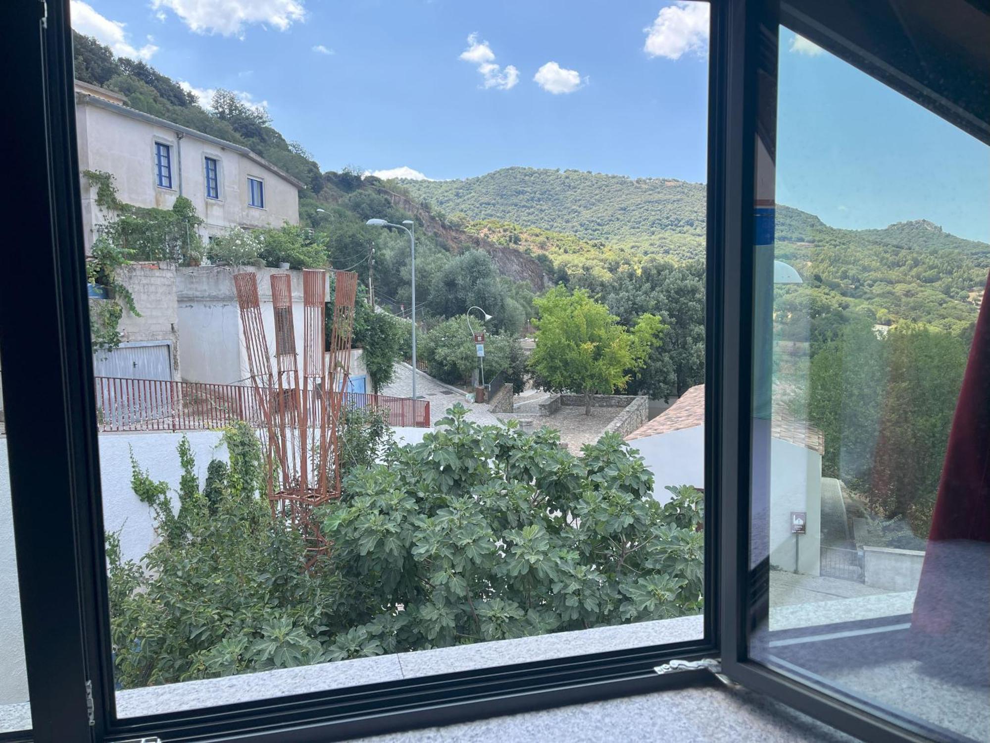 Casa Ziranu Sa Domo E Su Cantaru Orani 外观 照片