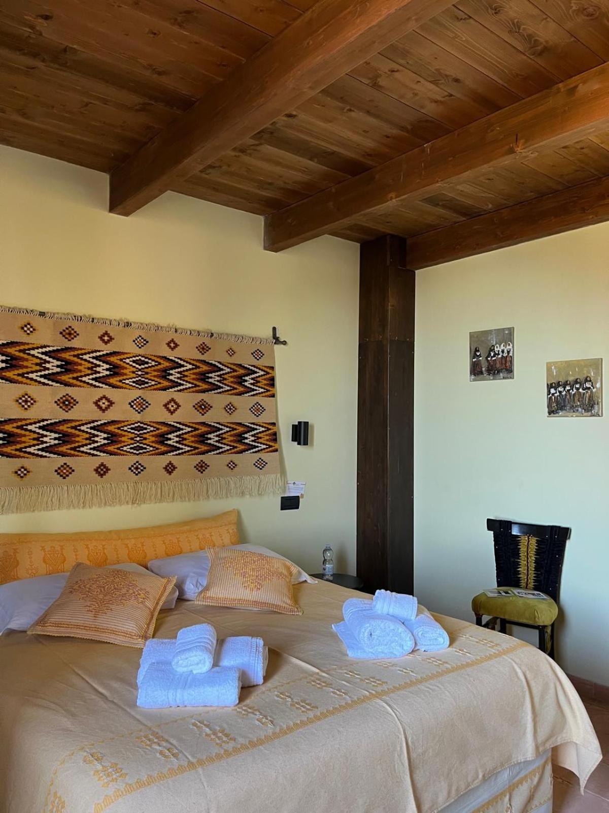 Casa Ziranu Sa Domo E Su Cantaru Orani 外观 照片